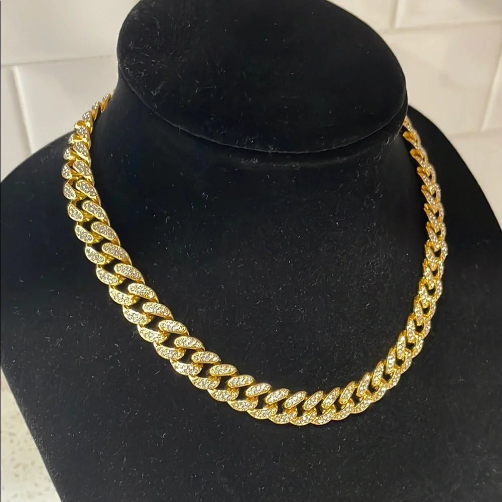 Elegant 18” 10mm Miami Cuban Gold Necklace